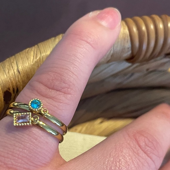 Emma & Chloe Divya Rings- 2 Gold Rings with Dangling Gems Trendy French NEW NWT - Picture 4 of 12